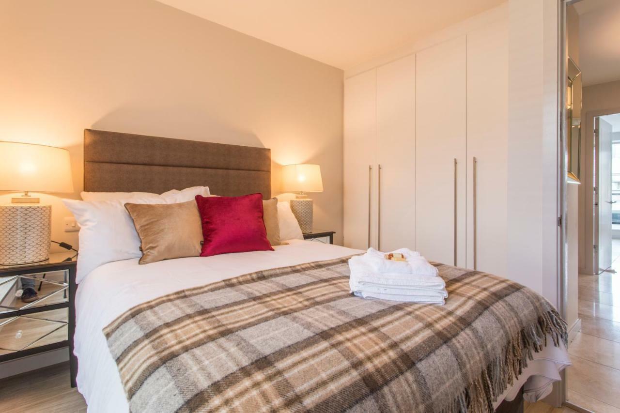 The Smithfield Penthouse Suite Dublino Esterno foto